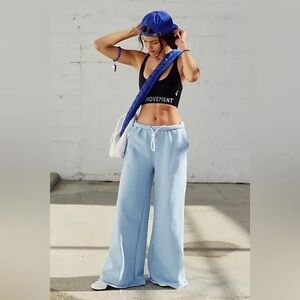 NWOT! FP Free People Movement For The Win Wide Leg Pants Sz XS